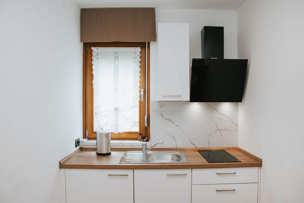 Apartmaji Ursic Кобарид Экстерьер фото